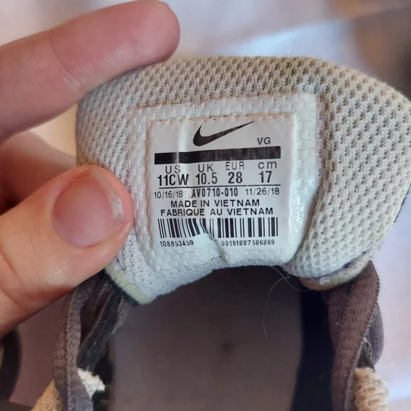 Nike FastFlex Spikes Baseball Football Sports Shoes Youth Size 11CW - Picture 5 of 8